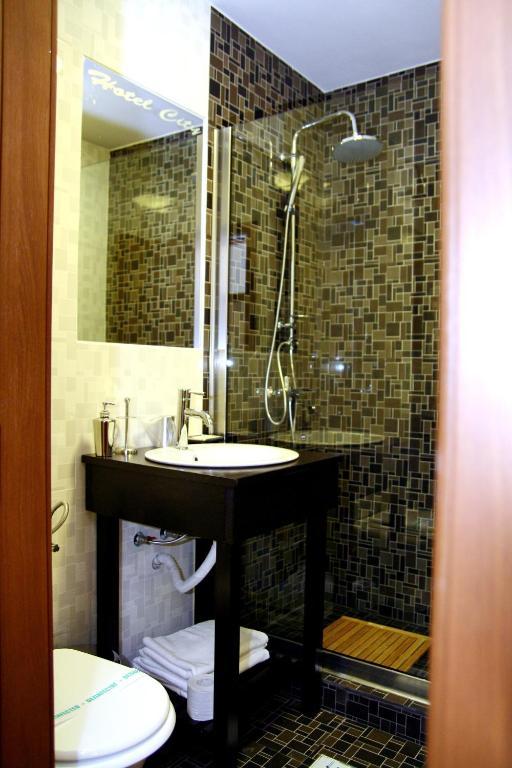 Hotel City Tulcea Quarto foto